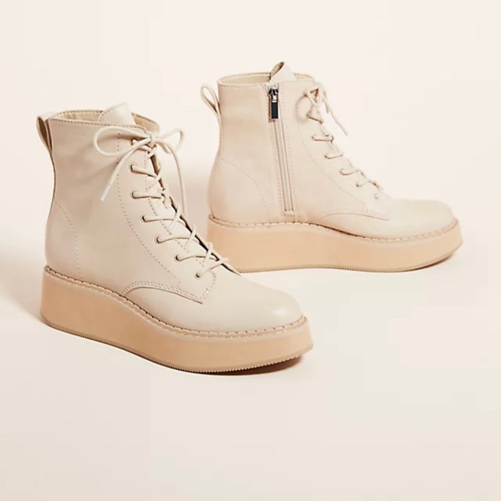 Dolce Vita Adyson Platform Boots - Cream -Size 8